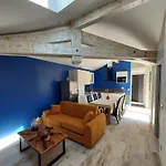 Nocleg ze śniadaniem Les Pertuis Rochelais 4*