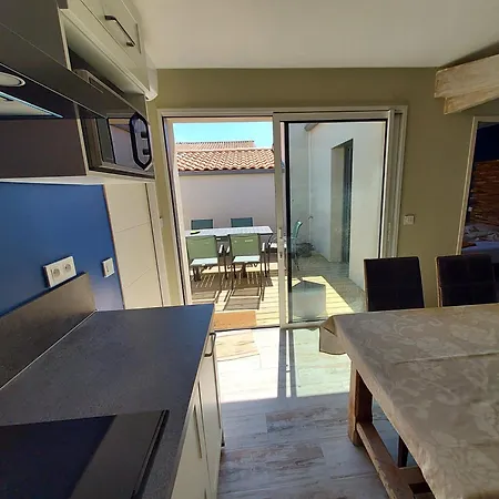 Les Pertuis Rochelais Bed & Breakfast
