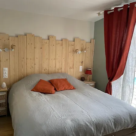Les Pertuis Rochelais Bed & Breakfast *