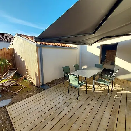 Couette-café Les Pertuis Rochelais 4*