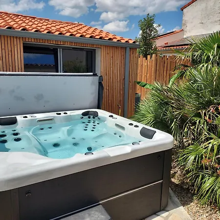 Couette-café Les Pertuis Rochelais Périgny