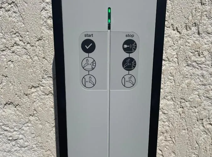 B&B Les Pertuis Rochelais 4*