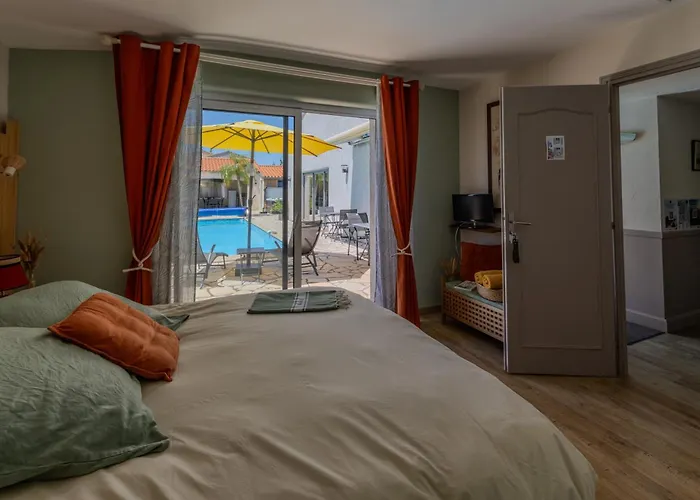 Les Pertuis Rochelais 4* 페리그니